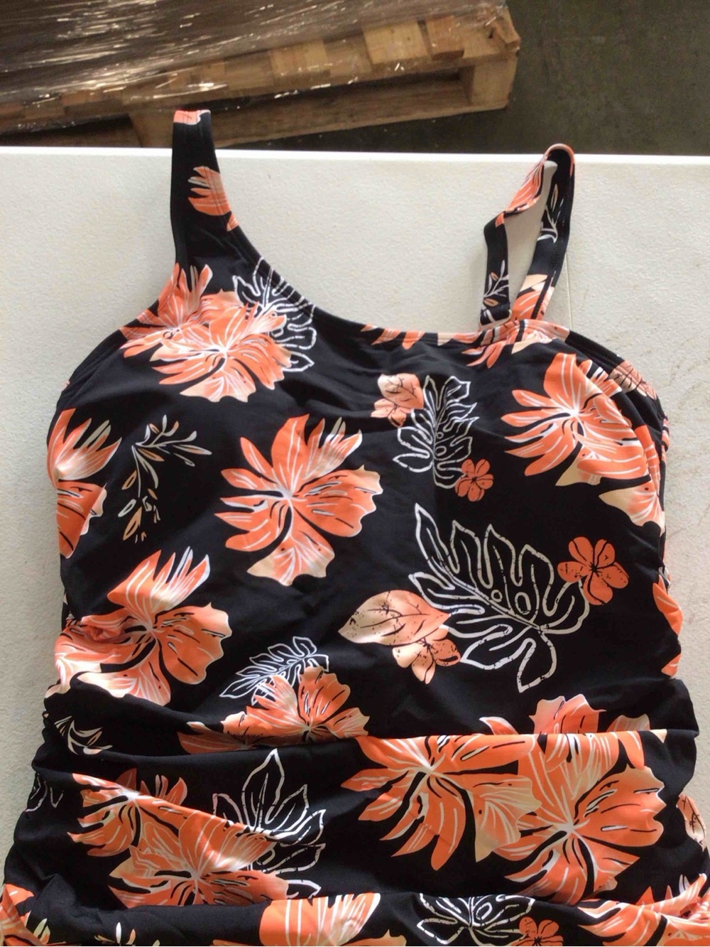 Aqua Eve Tropical Floral One-Piece Swimsuit in Black Coral 16 W Tummy Control